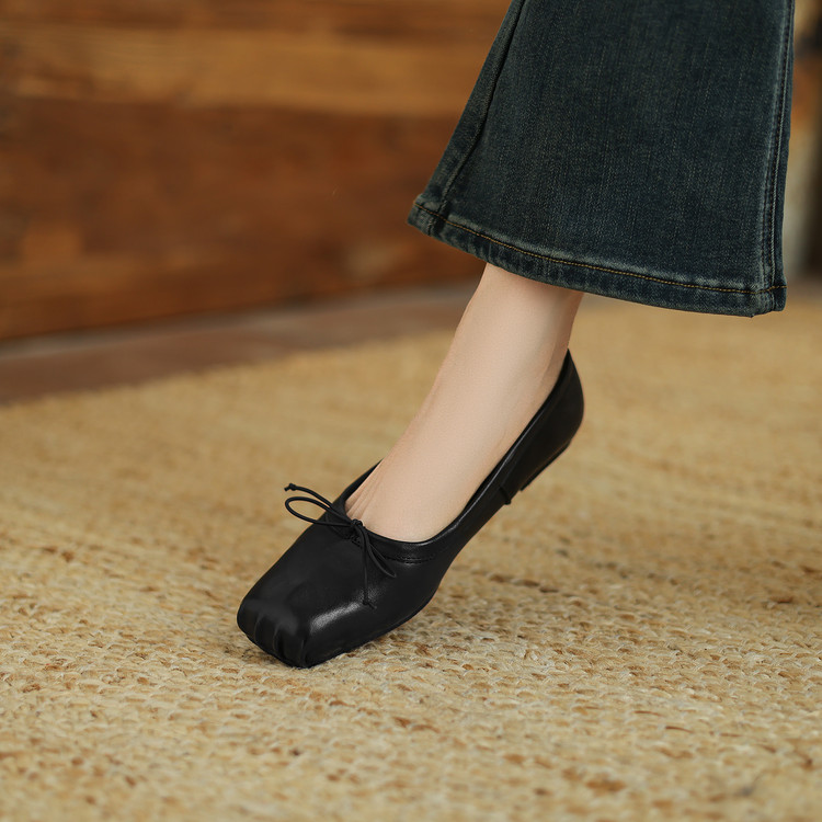 Korean Style Women's Flat Shoes Square Toe Slip-On - Image 5