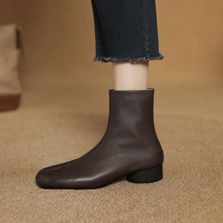 Women's Commute Ankle Boots Sheepskin Leather Mid Chunky Heel Round Toe - Image 2
