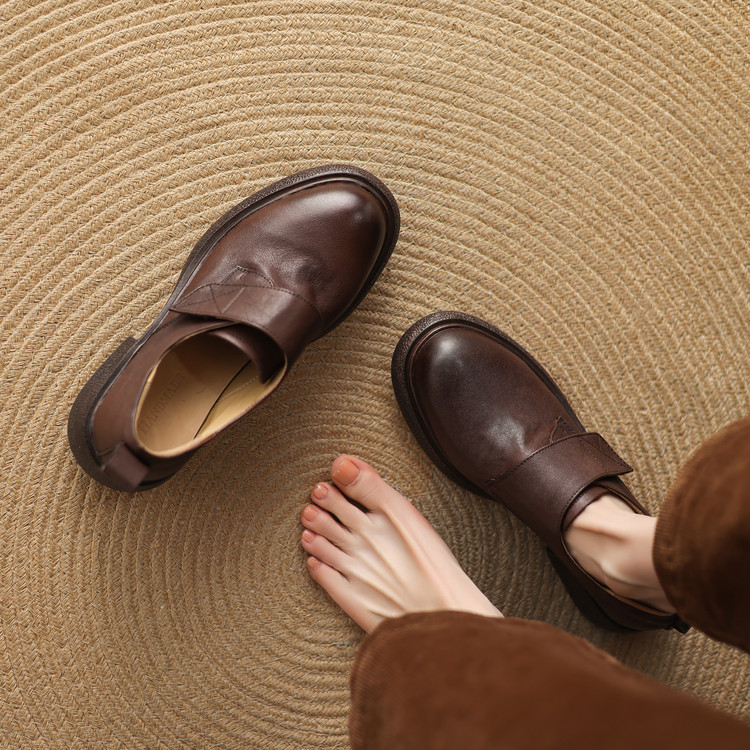 Women's Deep Mouth Flat Shoes in Black or Brown - Style o.html - Image 2