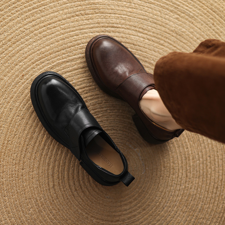 Women's Deep Mouth Flat Shoes in Black or Brown - Style o.html - Image 3