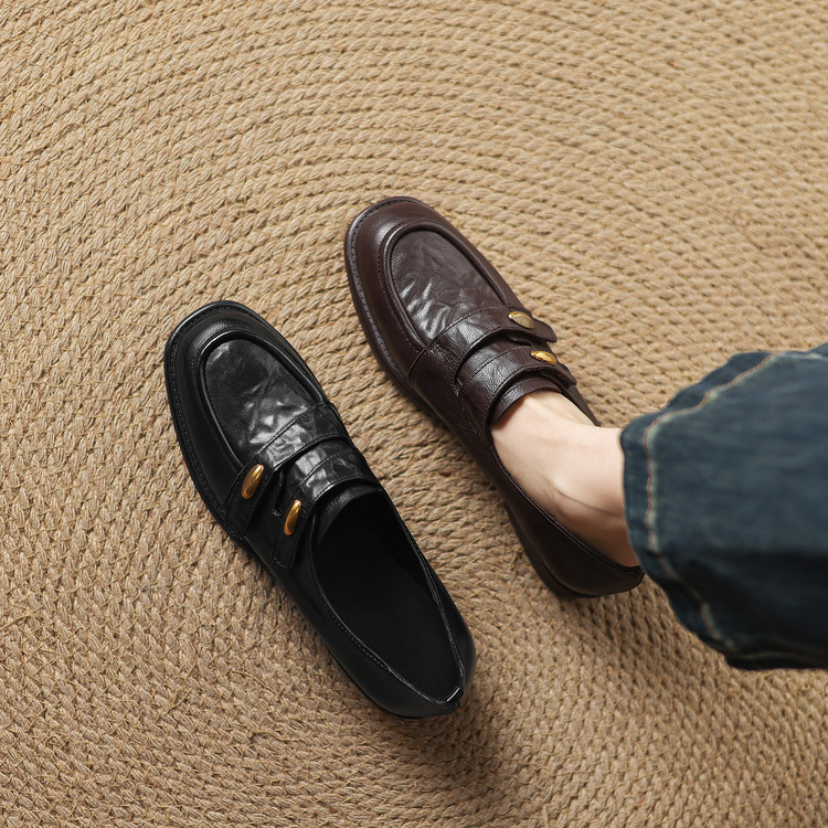Women's Deep Mouth Flat Shoes in Sheepskin Leather - Image 3