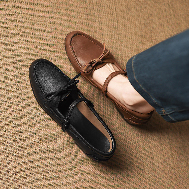Women's Fashion Flat Shoes in Black and Brown - Style e.html