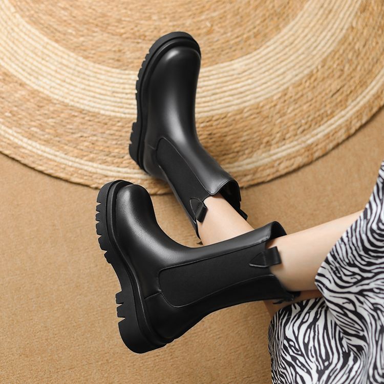 Women's Genuine Leather Knight Boots Winter Round Toe Platform Mid Heel Short Boots - Image 4