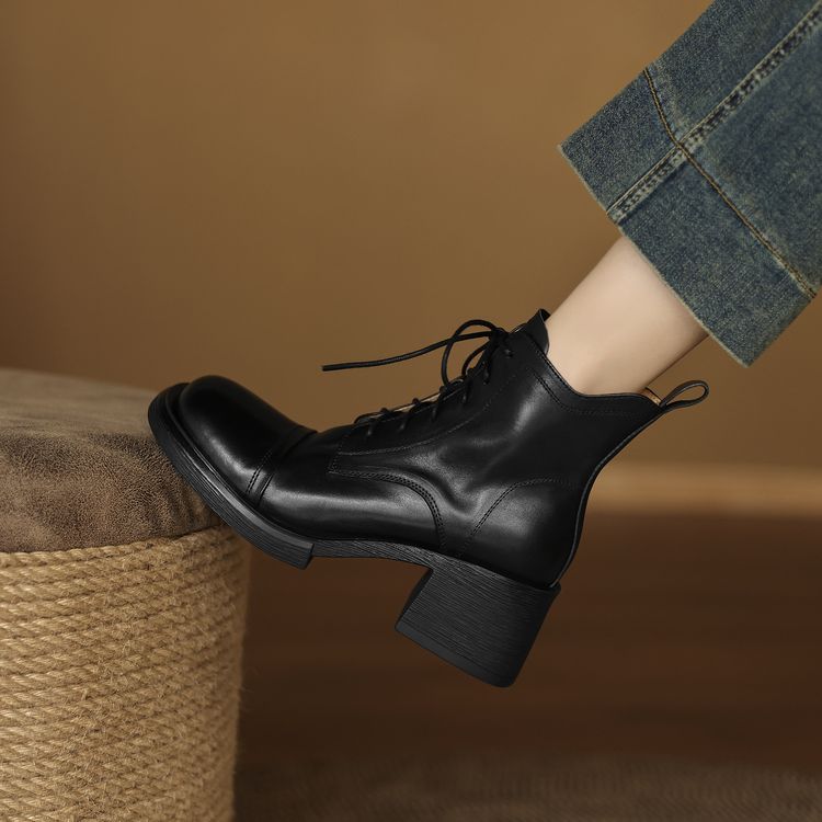 Women's Retro Leather Riding Boots with Side Zipper and Chunky Mid Heel - Image 2